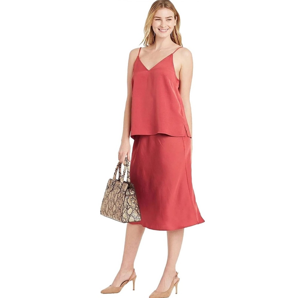 A New Day Women's V-Neck Camisole Tank Top - Picture 2 of 12